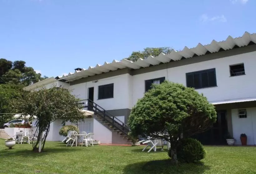 Majatalo Pousada Dos Pinheirais