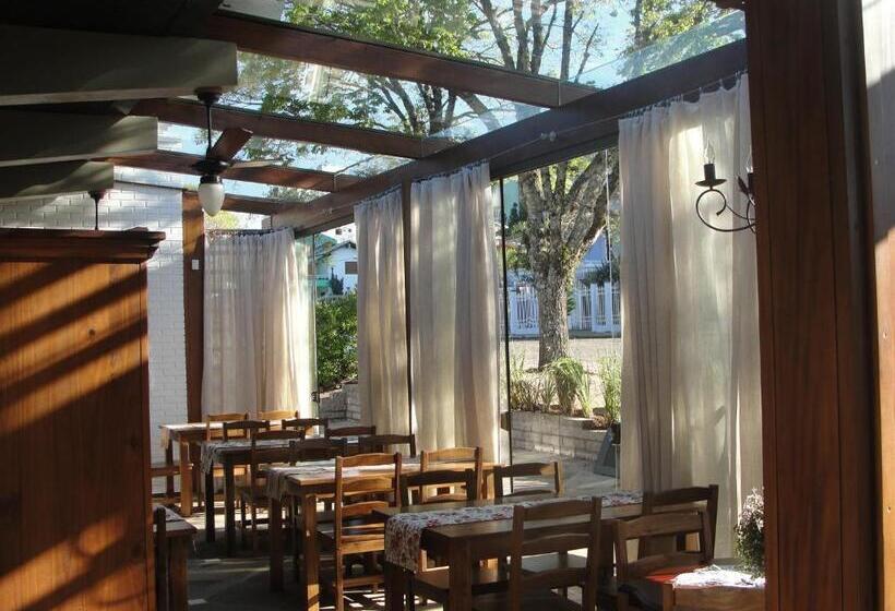 Pansiyon Pousada Dos Pinheirais