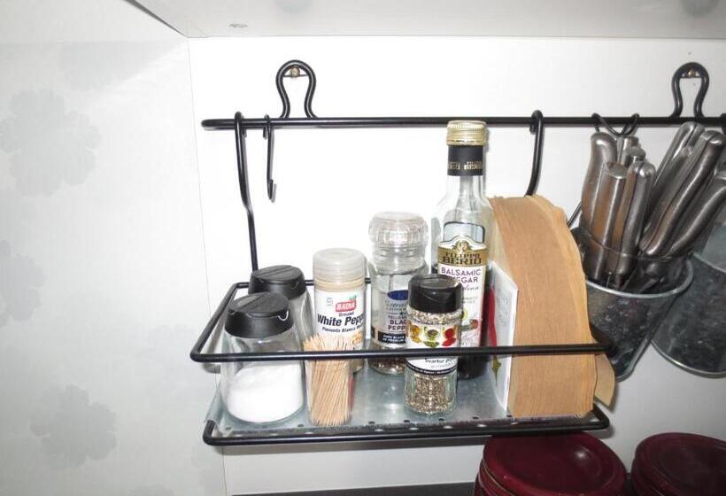 پانسیون Teigur Guesthouse