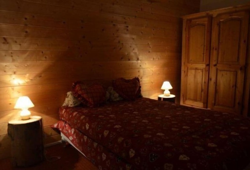 Hostel Auberge D'altitude De Grouvelin