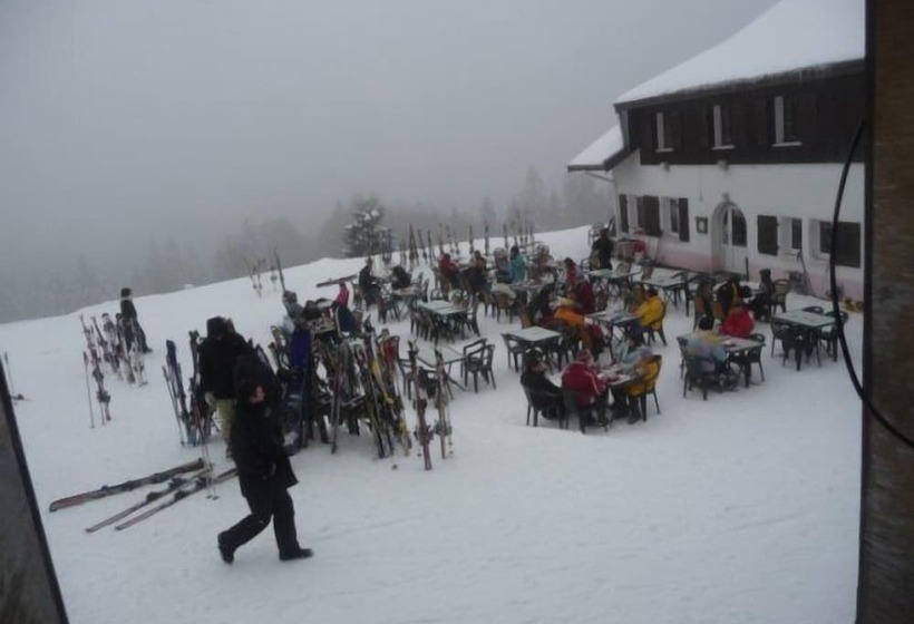 Hostel Auberge D'altitude De Grouvelin