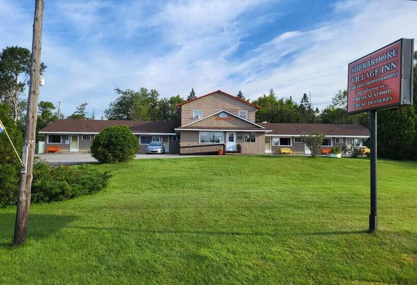 旅馆 Sherbrooke Village Inn