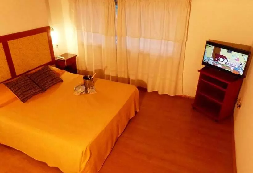 Apart Hotel Family