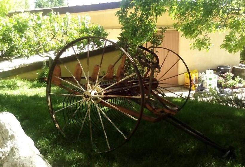 בית מלון כפרי Agriturismo Il Casale Degli Amici