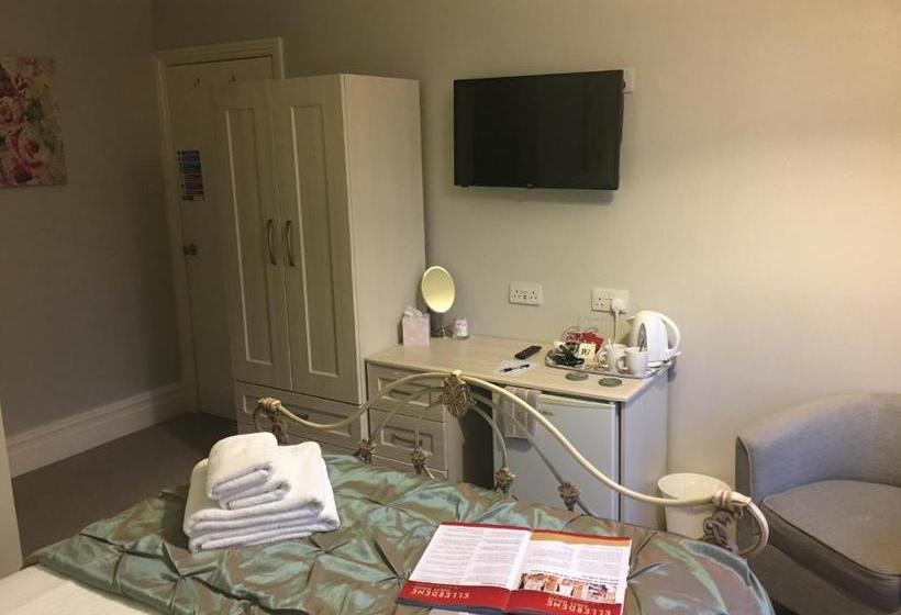 펜션 Ellerdene Guest House