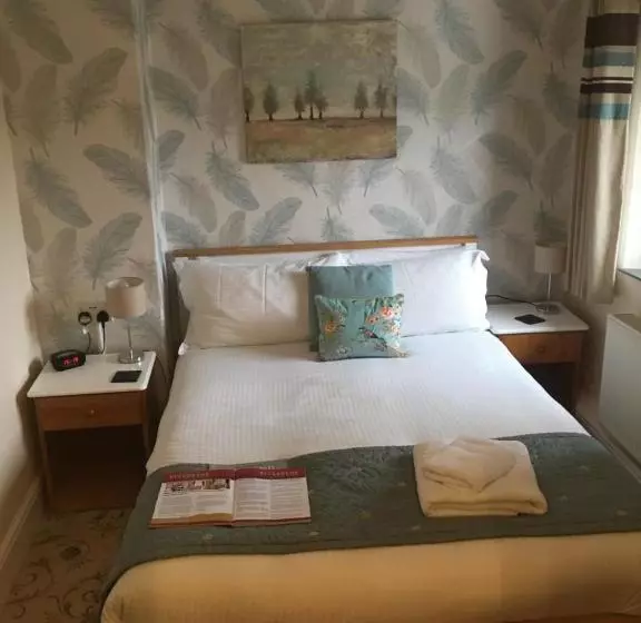 پانسیون Ellerdene Guest House