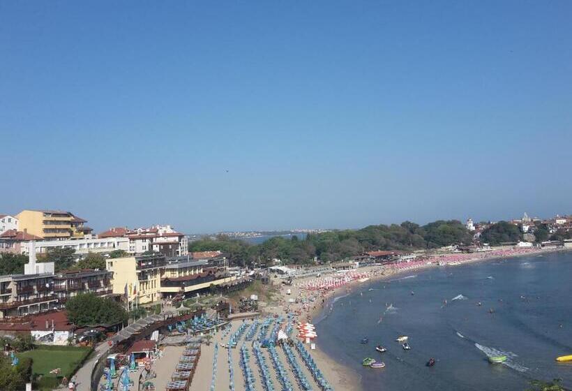 پانسیون Guest House Kera