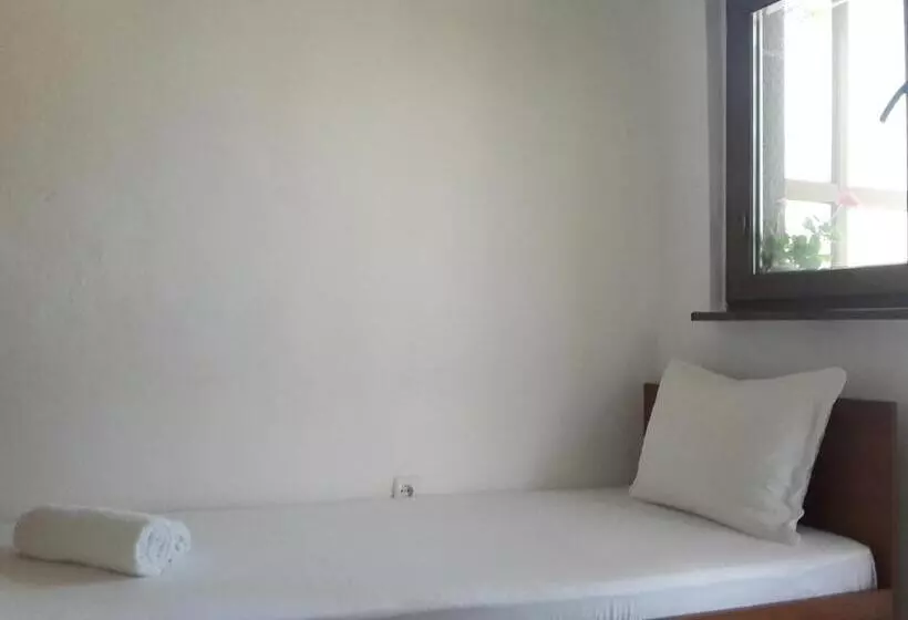 پانسیون Guest House Kera