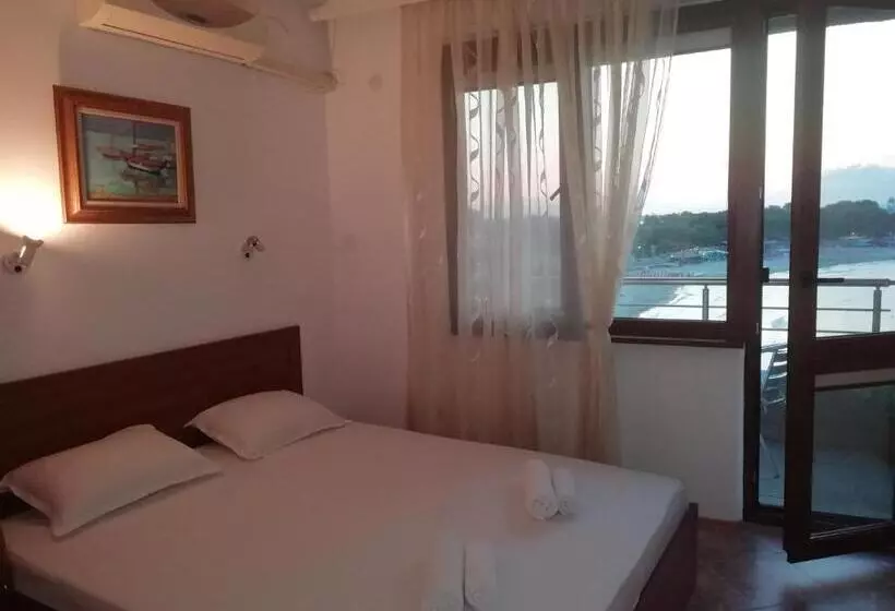 پانسیون Guest House Kera