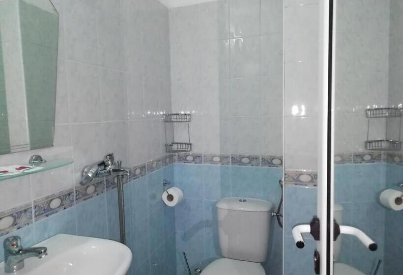 پانسیون Guest House Kera