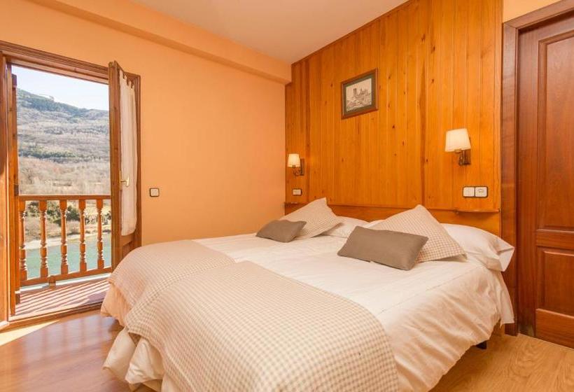 פנסיון Hostal Casa Rosita