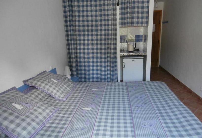 بنسيون La Mouchelière