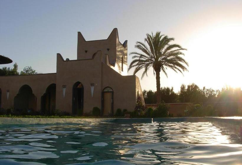 پانسیون Le Jardin Des Epices