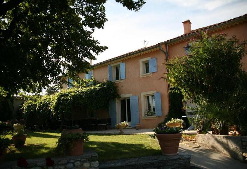 بنسيون Mas Des Sources