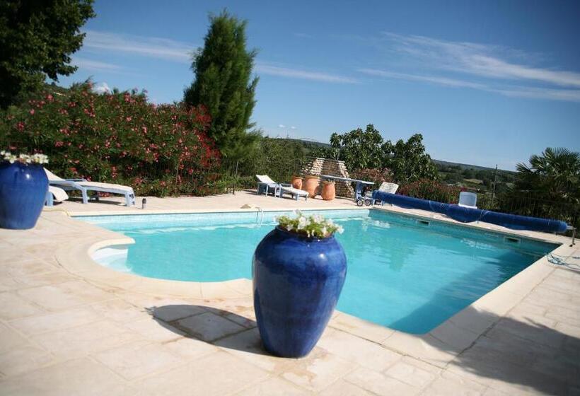 بنسيون Mas Des Sources