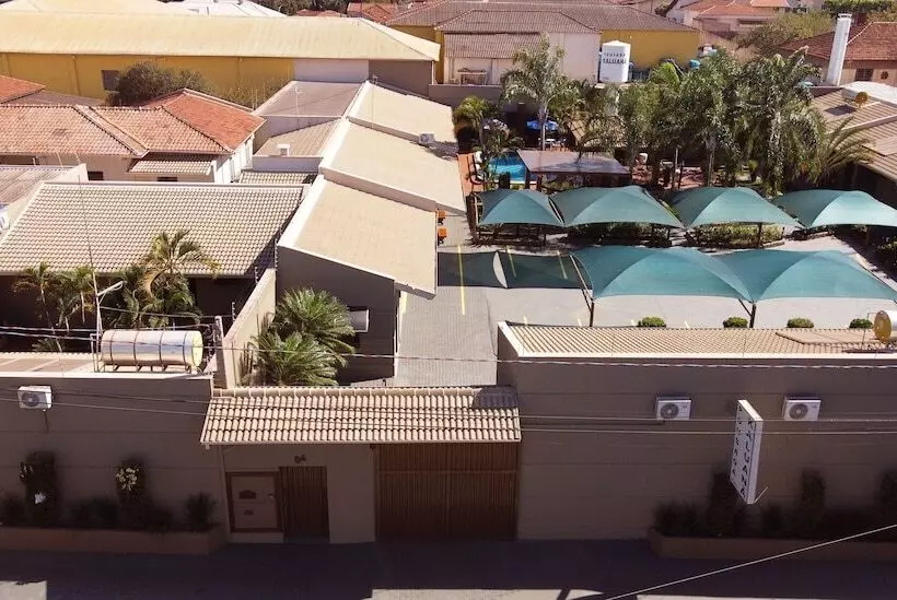 پانسیون Pousada Kaluana