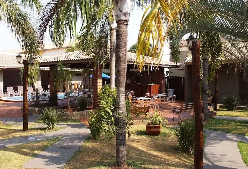 پانسیون Pousada Kaluana