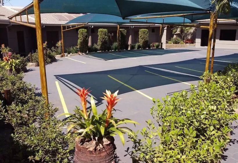 پانسیون Pousada Kaluana