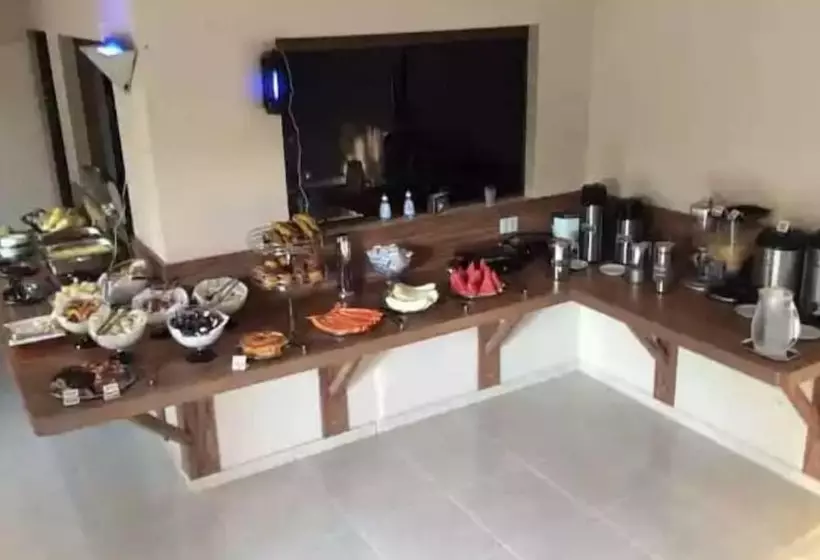 پانسیون Pousada Kaluana