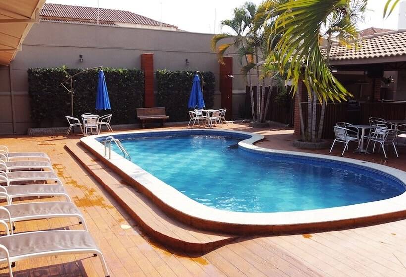 ペンション Pousada Kaluana