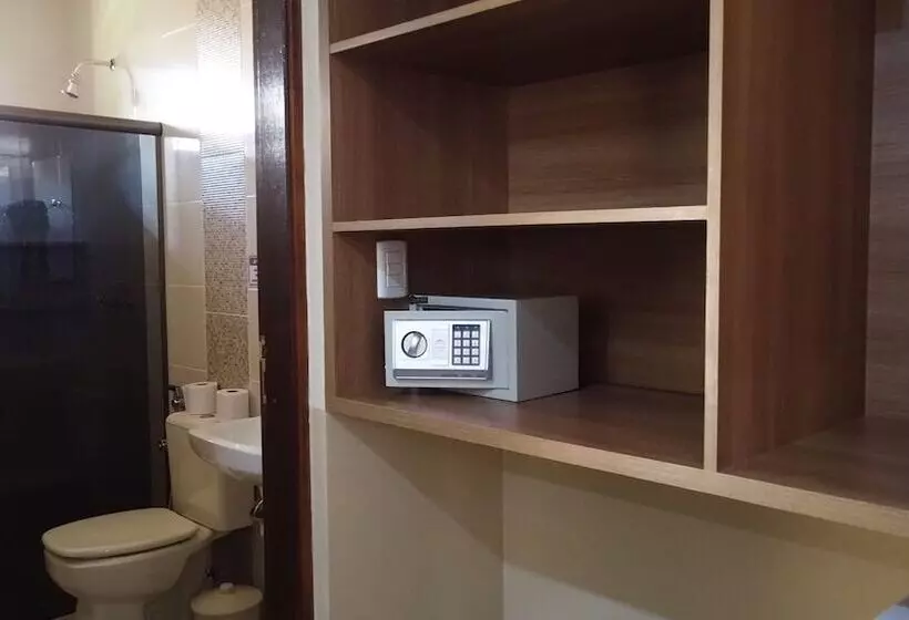 پانسیون Pousada Kaluana