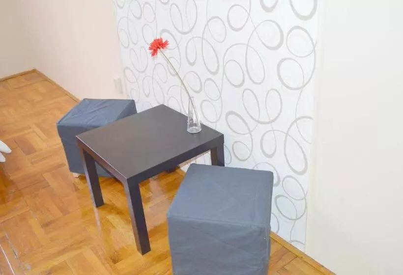 Majatalo Synagogue Central Guest House