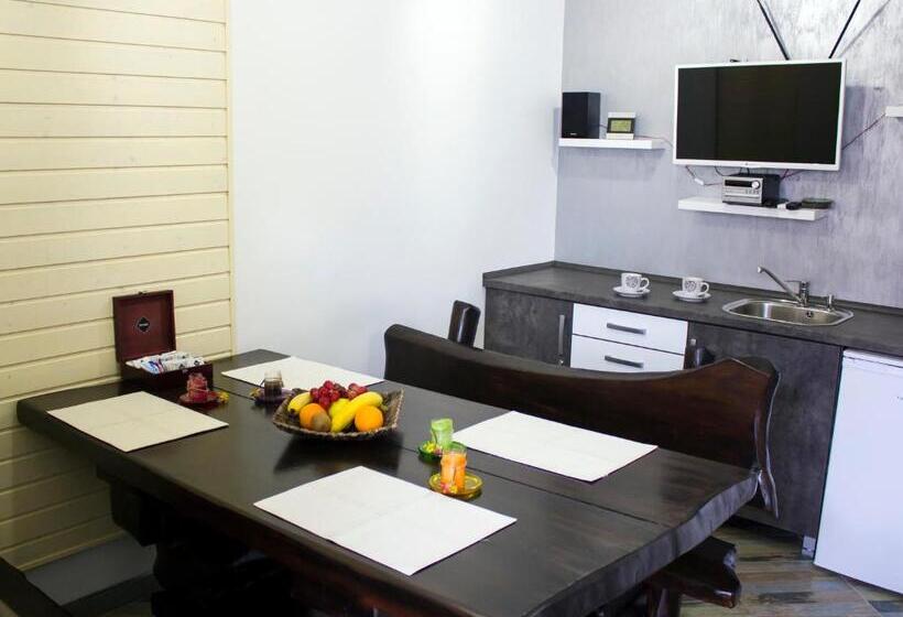 Пансион Villa Zora