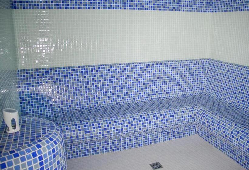 פנסיון Villa Zora