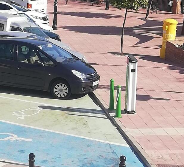 Pensión Y Apartamentos El Taxi