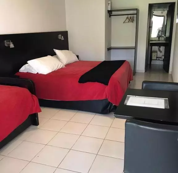 Retkeilymaja Andaluhe Posada