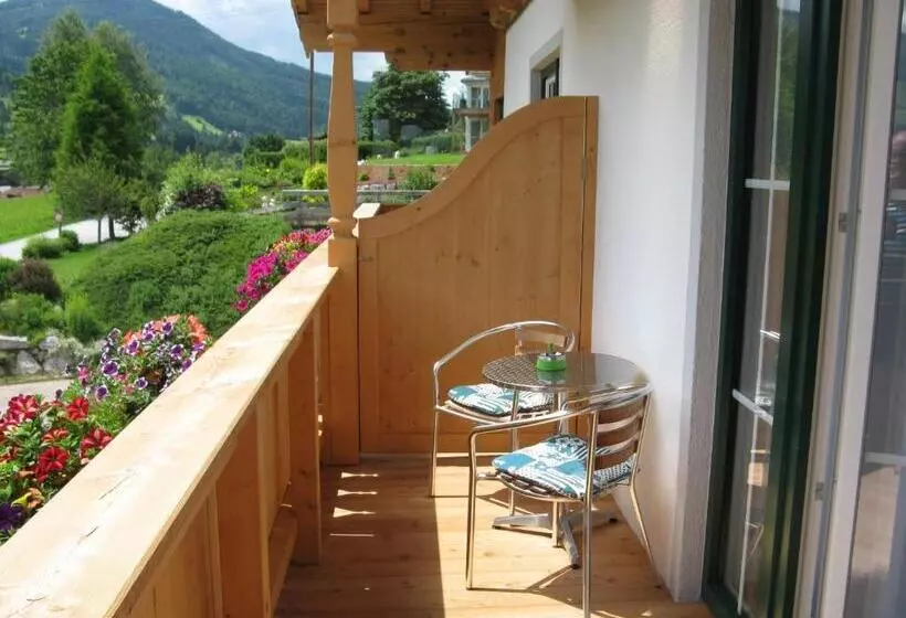 تختخواب و صبحانه Ferienpension Bierbaumer