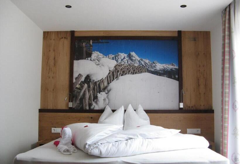 مبيت وإفطار Ferienpension Bierbaumer