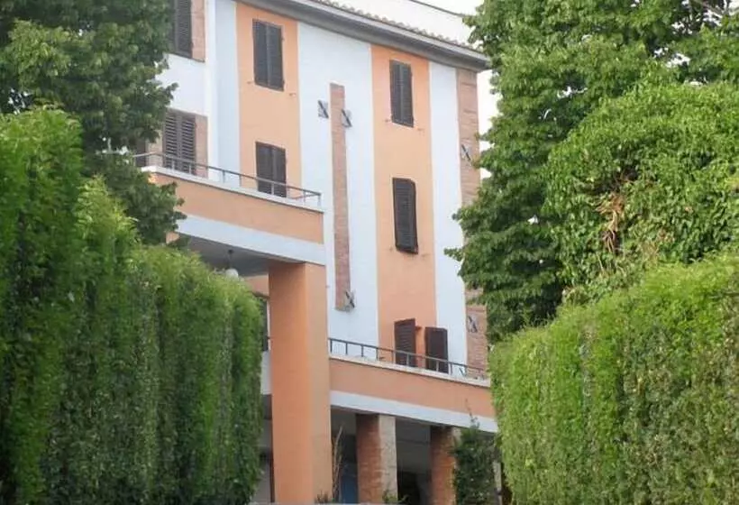 Hotelli Agriturismo Villa Rancio