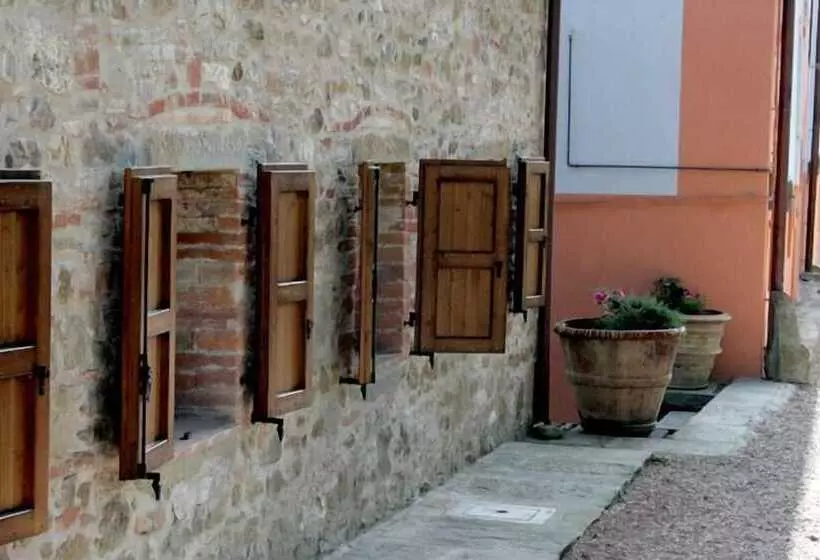 Hotelli Agriturismo Villa Rancio