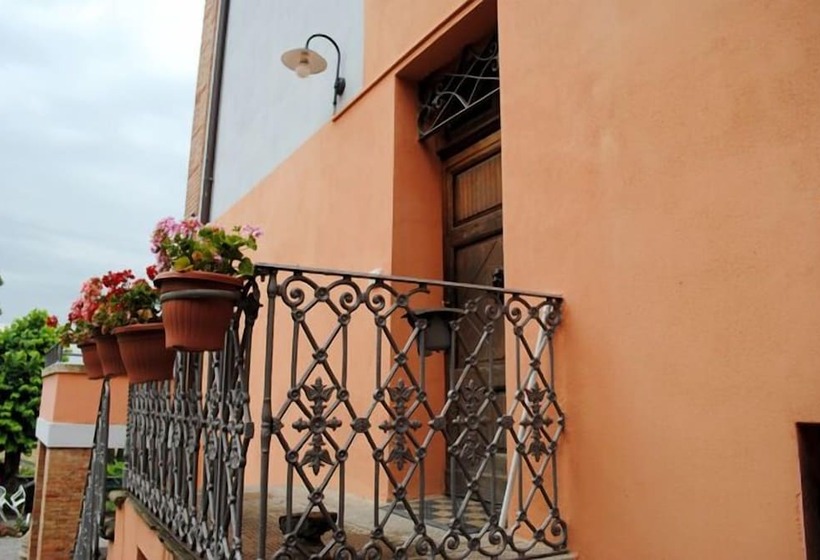 Otel Agriturismo Villa Rancio