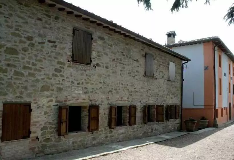 Hotelli Agriturismo Villa Rancio