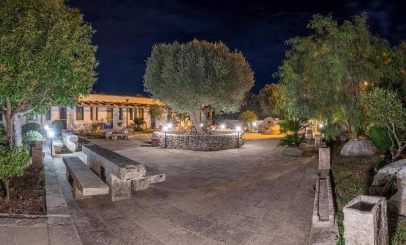 Отель Masseria Cinti