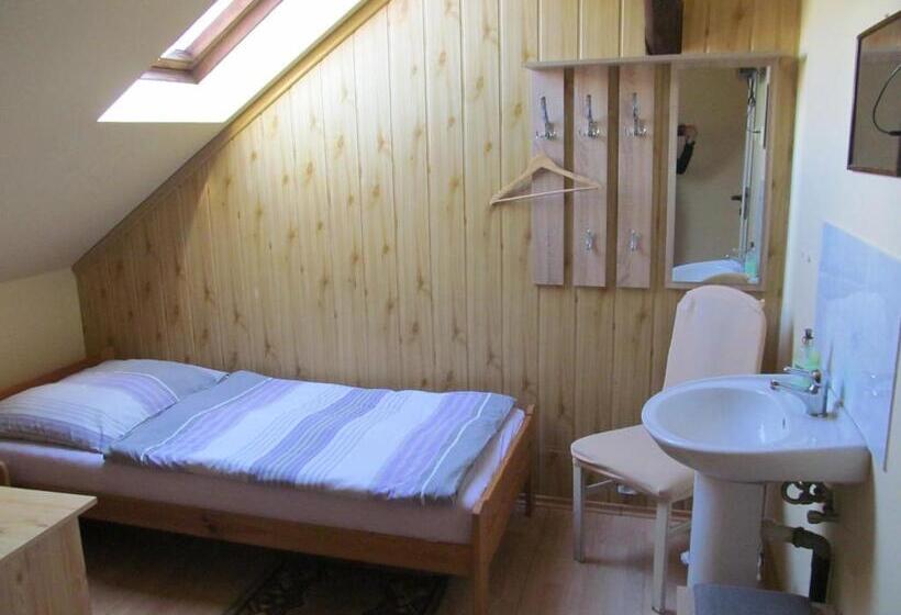 Пансион A+s Penzion Podzamok