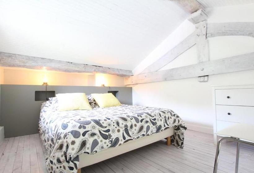 פנסיון Ferme Ithurburia