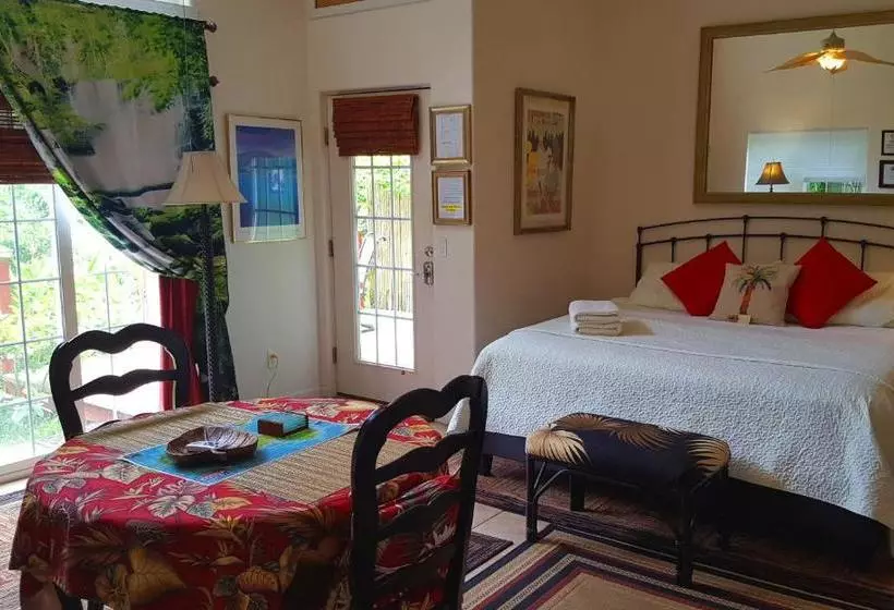 Majatalo Heavenly Hana Paradise