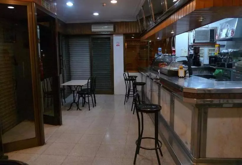 ペンション Hostal María