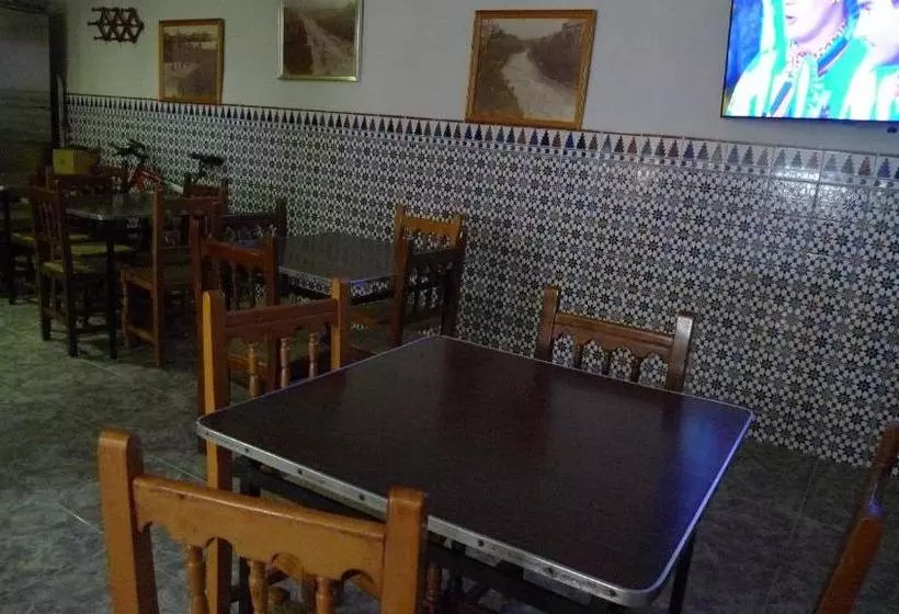 ペンション Hostal María