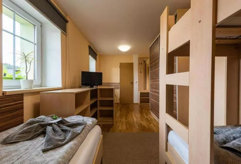 Majatalo Penzion 103