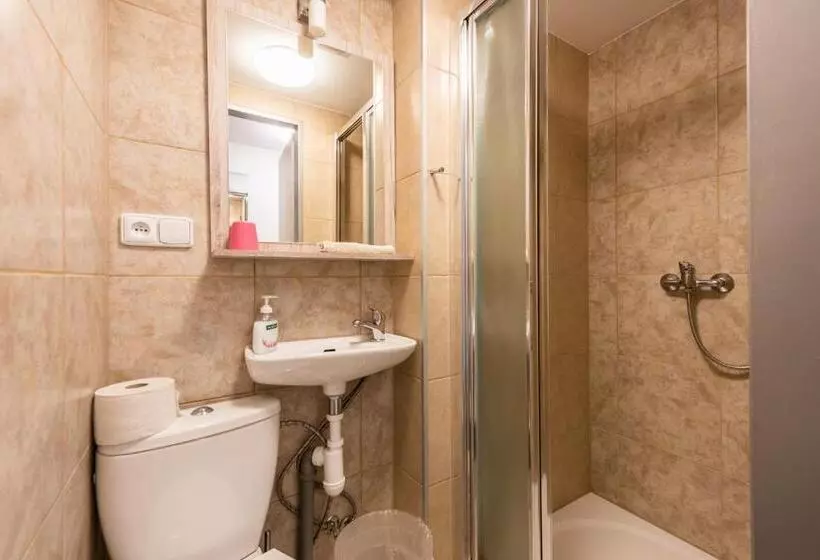 Majatalo Penzion 103