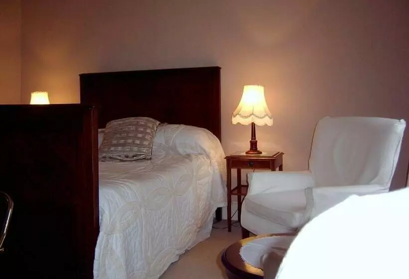Aamiaismajoitus (B&B) Richmond Country House & Restaurant