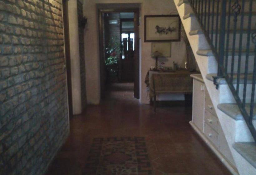 ホテル Agriturismo Cascina Gilli