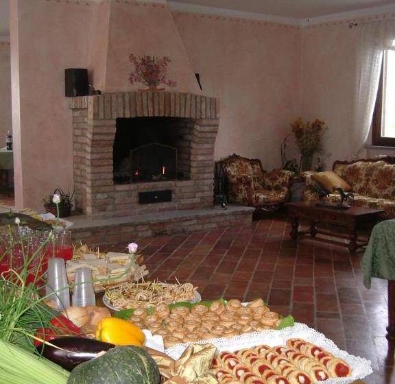 ホテル Agriturismo Cascina Gilli