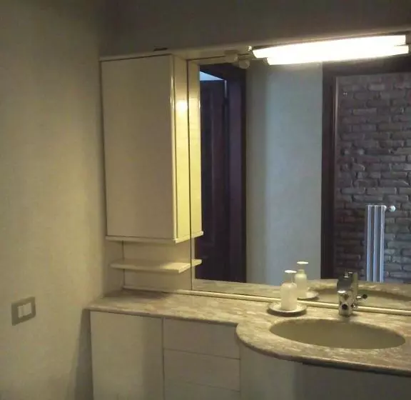 ホテル Agriturismo Cascina Gilli