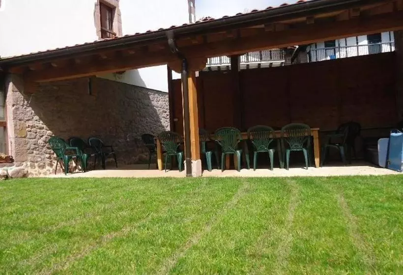 هتل Apartamentos Rurales Kastonea