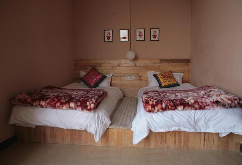 膳宿费 Flowers Residence